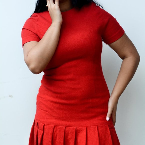 Red Pleated Drop Waist - Picture 7 of 9